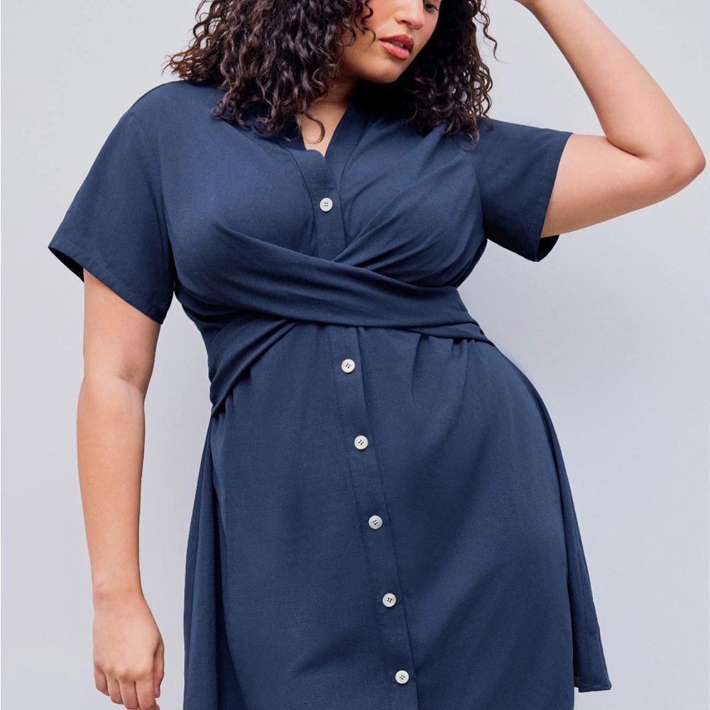 Chic Navy Button-Down Dress